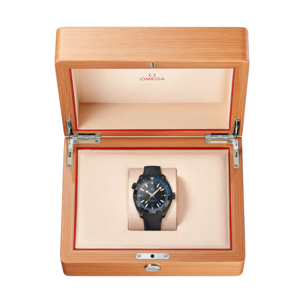 O Seamaster PLANET OCEAN Ref# 215.92.46.22.01.002